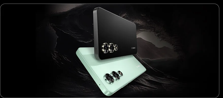 Lava Storm 5G, in Thunder Black and Gale Green, on dark rock