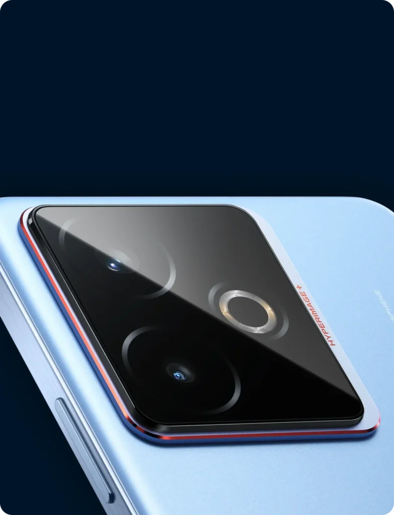 realme GT 7T, camera close-up in IceSense Blue