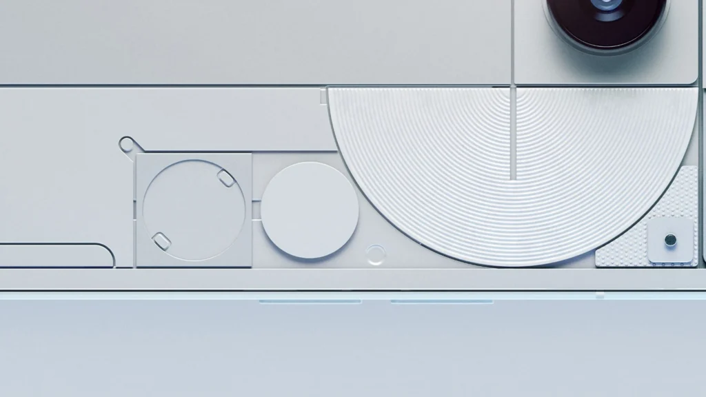 Nothing Phone (3), the transparent back panel in White, close up