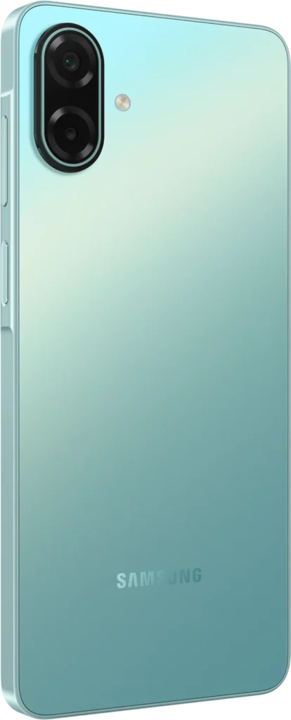 Samsung Galaxy A07 5G, in Light Green, at an angle