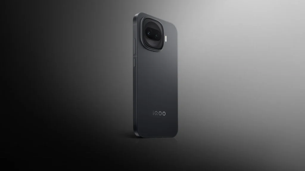 iQOO 15R, in Dark Knight, standing
