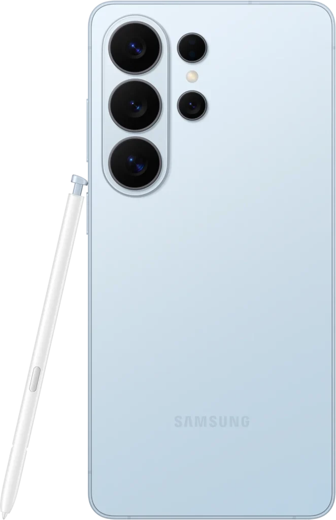 Samsung Galaxy S26 Ultra in Sky Blue