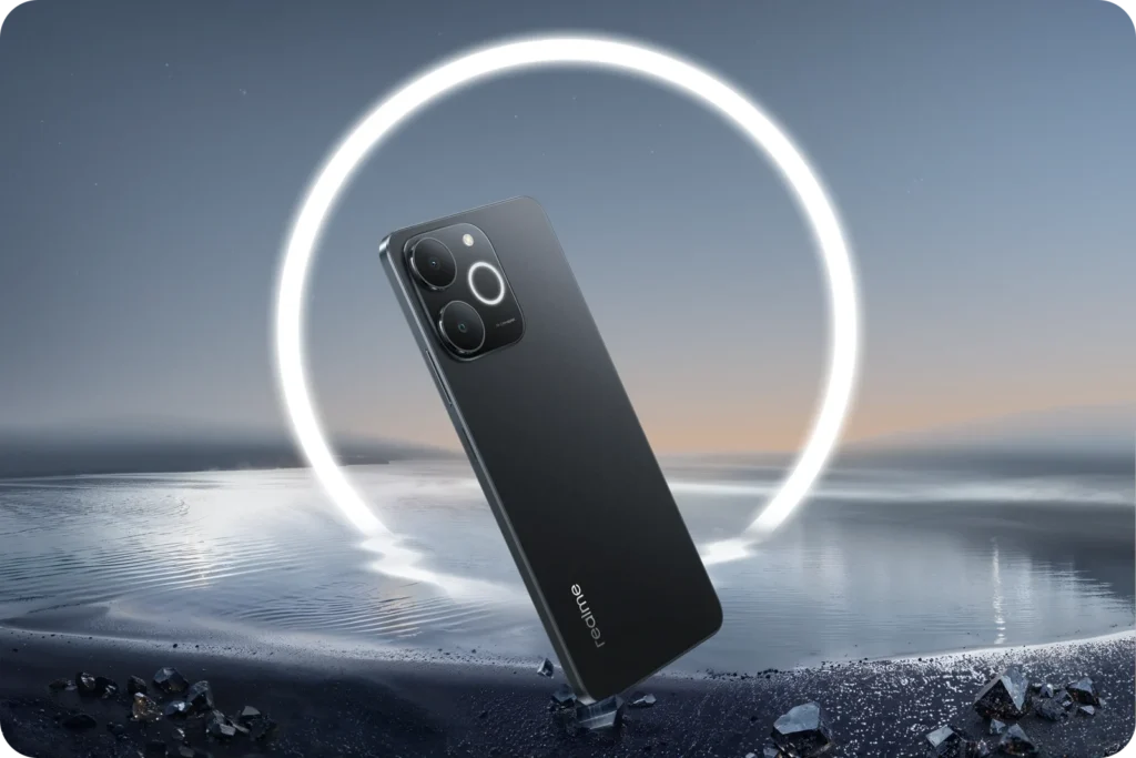 realme P4 Lite, in Obsidian Black, with a ring of light
