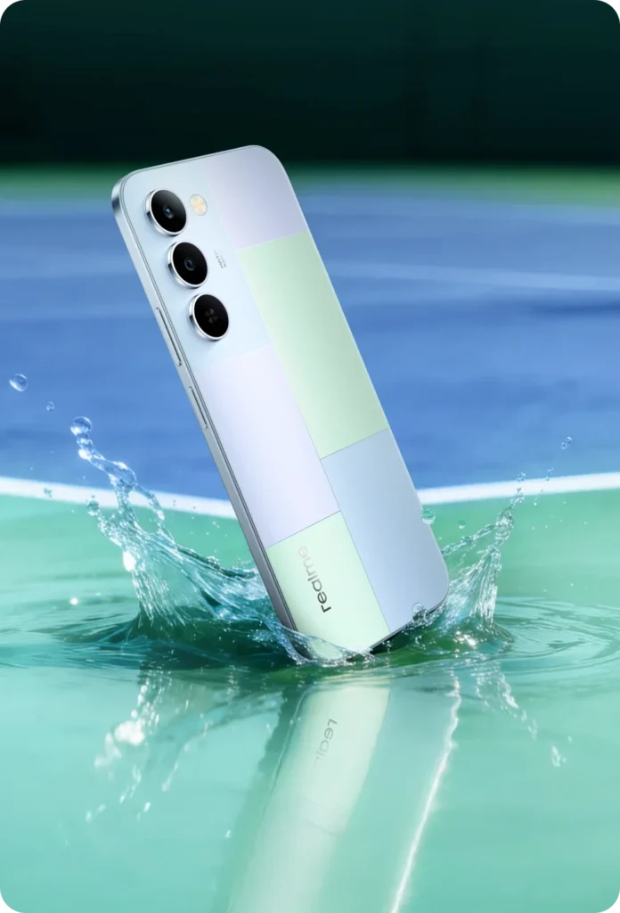 realme P4 Lite 5G, in Mosaic Green, in a splash of water