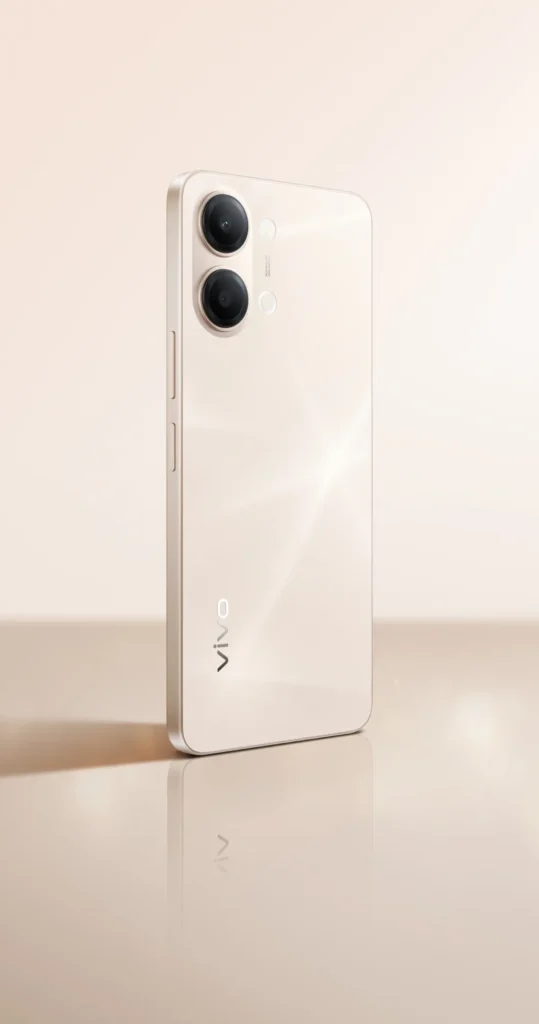 Vivo Y21 5G, rear design detail in Champagne Gold