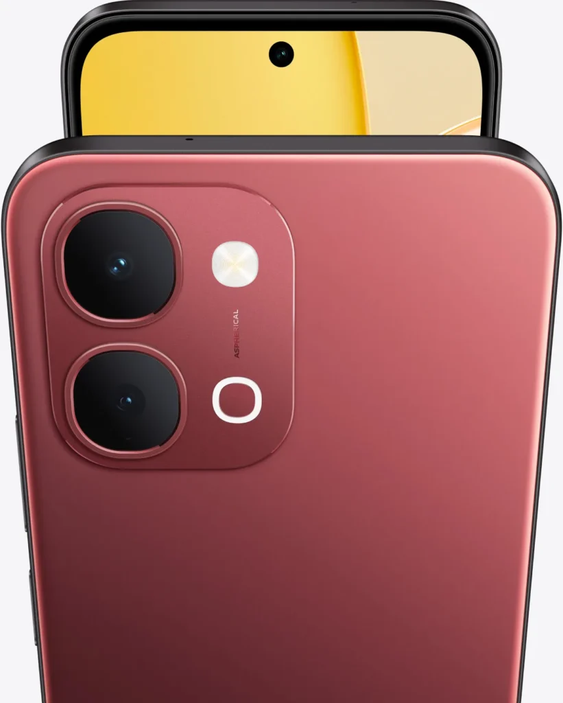 Vivo Y51 Pro 5G, close-up of the camera in Festive Red