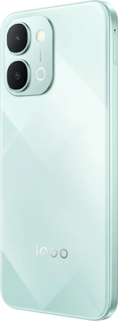 iQOO Z11x in Matrix Green
