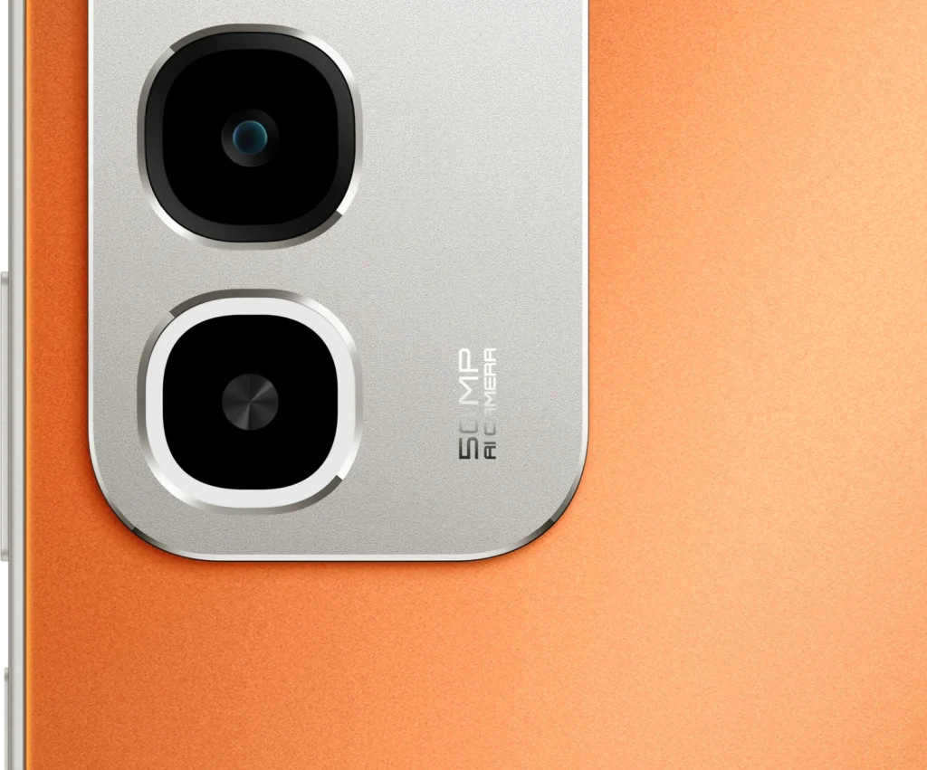 realme NARZO 100x 5G, camera close-up in Flash Orange