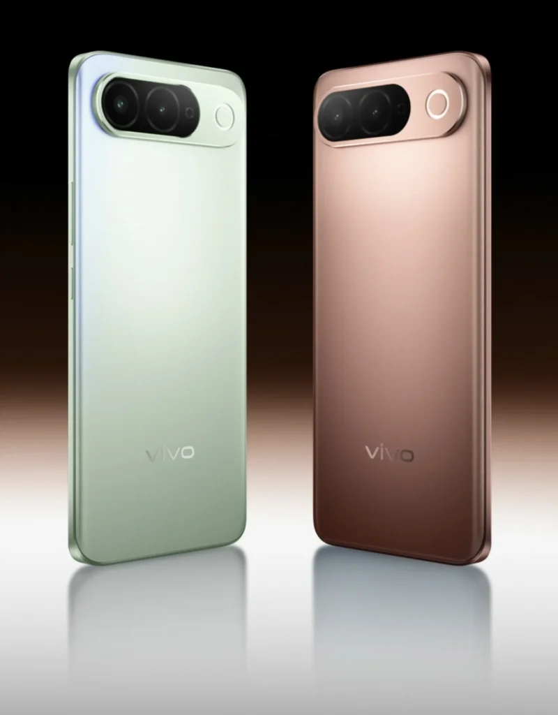 Vivo T5 5G, in Silver Green and Royal Bronze, standing side by side