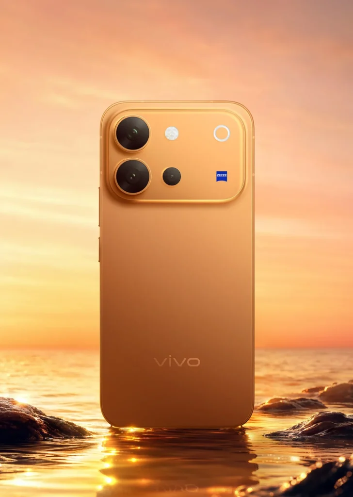 Vivo V80, rear design and camera module in Sunrise Anthem